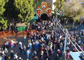 San Judas Tadeo reúne a miles de fieles en el templo de San Hipólito CDMX