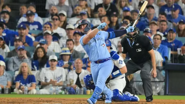 Toronto empareja la Serie Mundial al imponerse 6-2 a Dodgers en el Juego 4