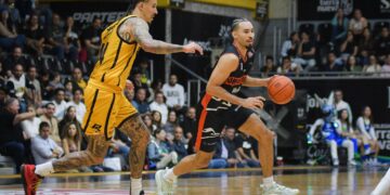 Panteras Negras gana el primero en Aguascalientes a Correcaminos 89-75