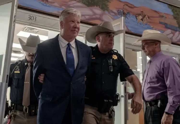 Influyente pastor de EU se declara culpable de abuso sexual de una niña