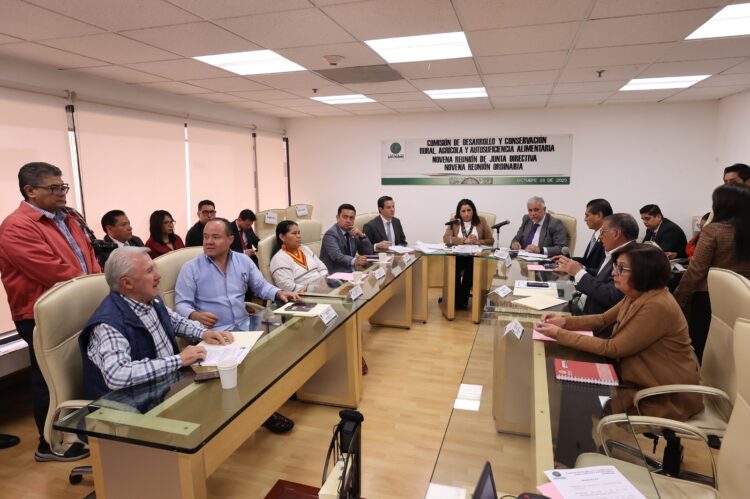 Piden Diputados Federales una “reasignación justa” del presupuesto para el campo en México