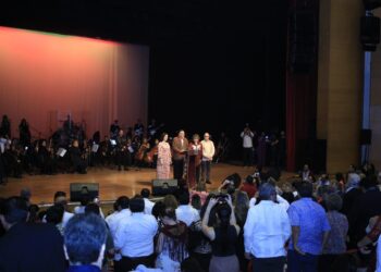 Inaugura el gobernador Américo Villarreal en Tampico el Festival Internacional Tamaulipas 2025