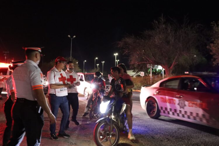 Tránsito y Cruz Roja refuerzan acciones preventivas de accidentes para motociclistas en Victoria