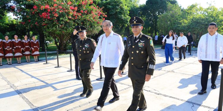 Relevo en la 48 Zona Militar; asiste gobernador Américo Villarreal a toma de protesta 