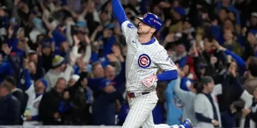 Chicago gana y obliga al Juego 5 ante Milwaukee