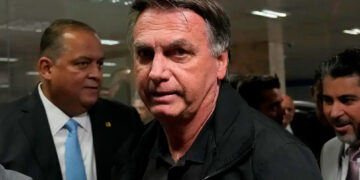 Supremo amplía sentencias del caso Bolsonaro