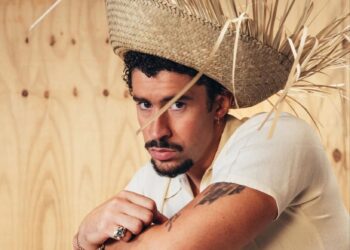 Bad Bunny, el artista latino más destacado del siglo XXI según Billboard