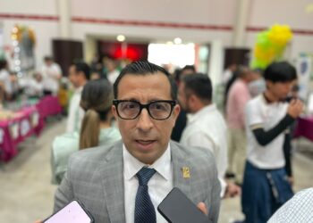 Aumento a impuestos pegará al comercio, afirma Canaco