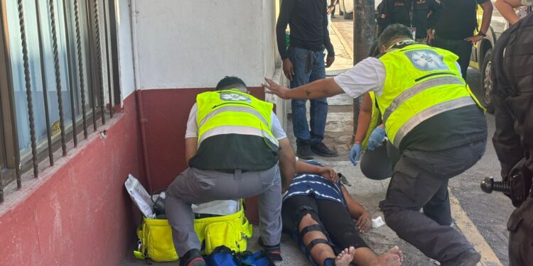 Atropella a tres y choca al intentar escapar