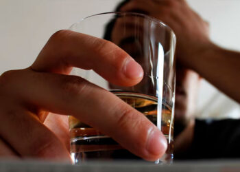 Crisis en Brasil: intoxicación masiva por bebidas con metanol