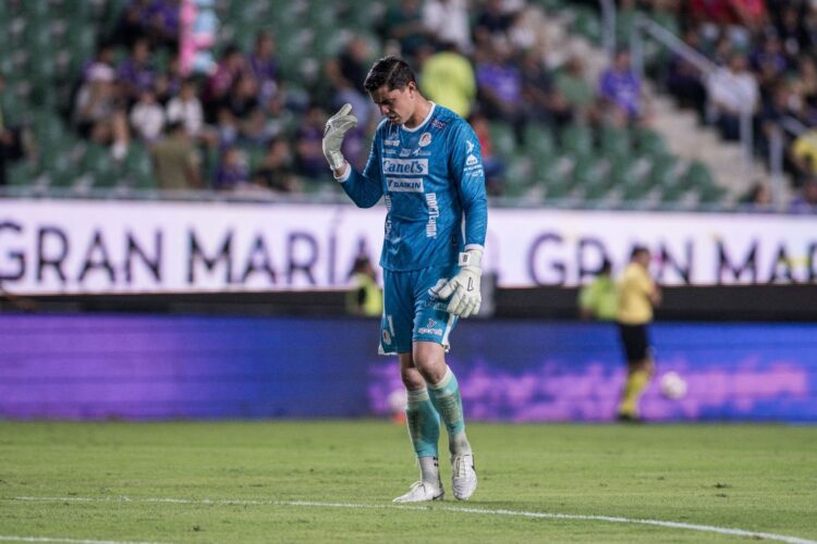 Mazatlán vence 2-1 a San Luis en duelo clave de la Liga MX