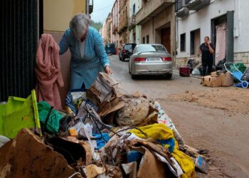España sufre lluvias torrenciales en Valencia y Cataluña