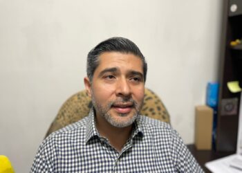 Garantizan vacunas suficientes para menores