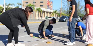 Con visión humanista estudiantes de la UAT transforman cruces peatonales
