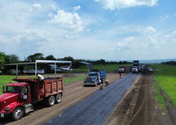 Rescata gobierno de Américo Villarreal aeródromo de Ciudad Mante para fortalecer al campo