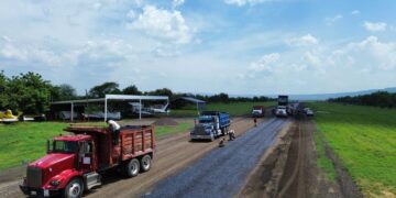 Rescata gobierno de Américo Villarreal aeródromo de Ciudad Mante para fortalecer al campo