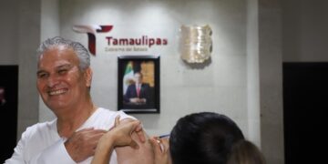 Exhorta Secretaría de Salud a vacunarse contra COVID e Influenza a tamaulipecos