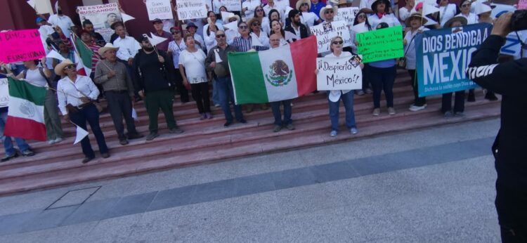 Marchan chenta en Cd. Victoria en demanda de seguridad y justicia en México