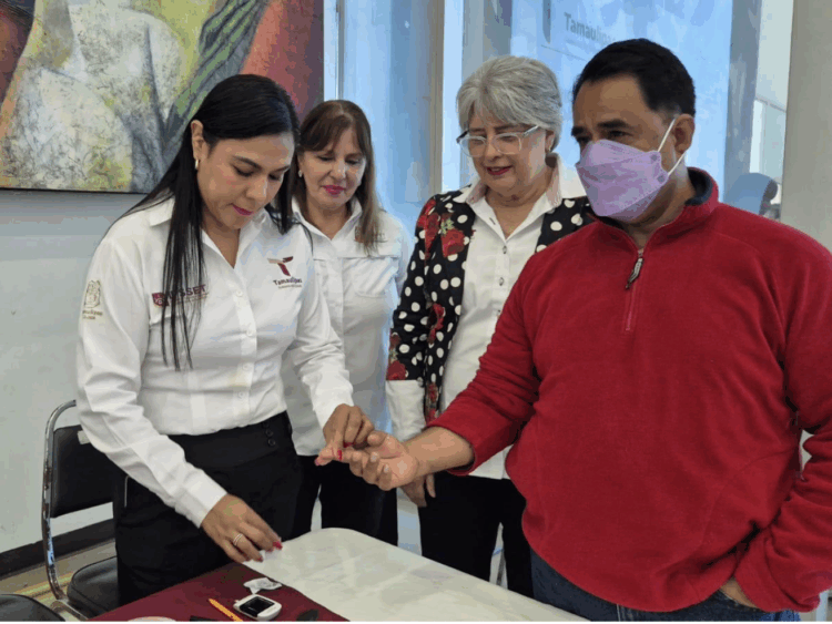 Buscan sensibilizar a servidores públicos sobre riesgos de la diabetes