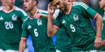 México pierde 1-2 contra Paraguay y suma 6 partidos sin triunfo