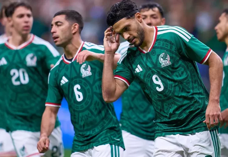 México pierde 1-2 contra Paraguay y suma 6 partidos sin triunfo