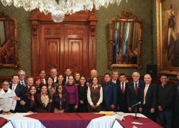 Participa Américo Villarreal en una reunión de evaluación IMSS-Bienestar con Claudia Sheinbaum