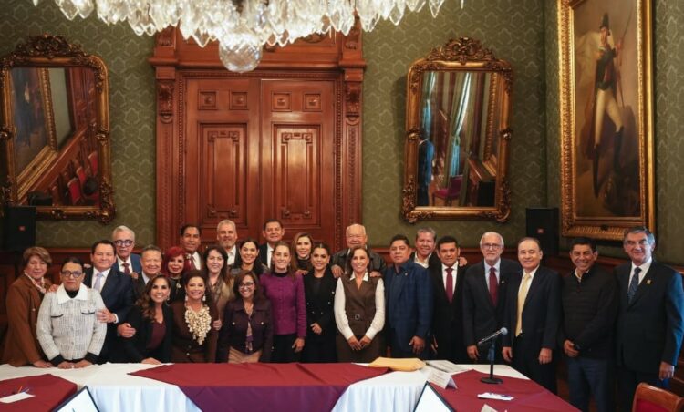 Participa Américo Villarreal en una reunión de evaluación IMSS-Bienestar con Claudia Sheinbaum