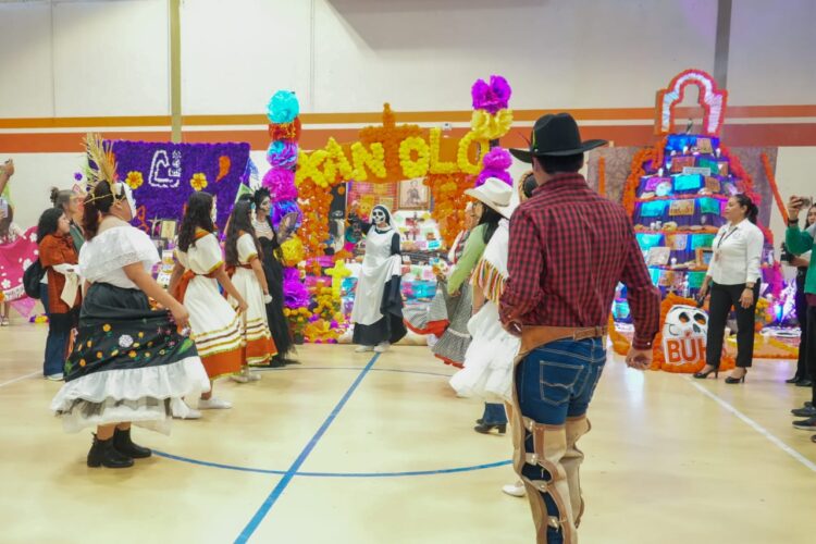 Organiza la UAT tradiciones mexicanas con actividades en todas sus sedes