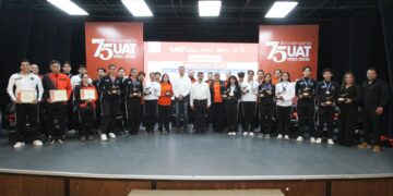 Entrega rector el galardón “Orgullo UAT” tras desempeño histórico de medallistas universitarios