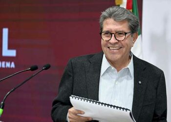 Iniciativa sobre jornada laboral de 40 horas en México antes del 15 de diciembre, prevé Monreal