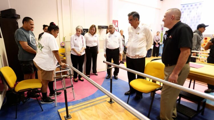 Américo y María de Villarreal impulsan la rehabilitación y autonomía de las personas con discapacidad