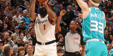 Con 55 puntos, James Harden impone récord en los Clippers