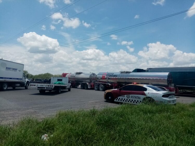 Agricultores de Tamaulipas prevén bloquear 2 puentes internacionales y 5 puntos carreteros este lunes 24