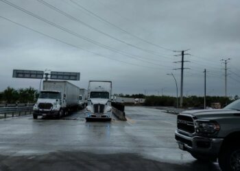 Agricultores de Tamaulipas levantan bloqueos carreteros del miércoles; pero continuarán