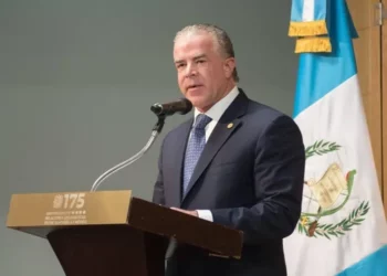 Giran orden de aprehensión contra Raúl Rocha, copropietario de Miss Universo