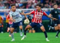 Chivas y Cruz Azul empatan 0-0 en el partido de ida en cuartos de final