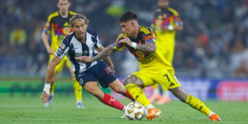 Monterrey de local toma ventaja 2-0 sobre el América 