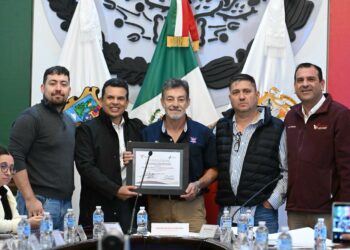 Se cuelga alcalde victorense de la fama del deportista Mortiz Vonnacher