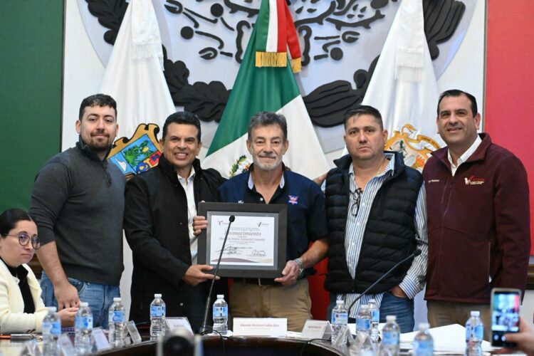 Se cuelga alcalde victorense de la fama del deportista Mortiz Vonnacher