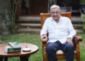 Desde Chiapas reaparece expresidente López Obrador y presenta su nuevo libro