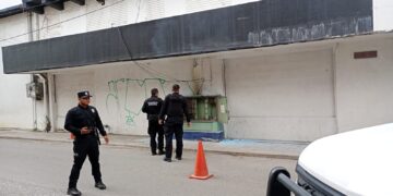 Atiende Guardia Estatal corto circuito en 9 Hidalgo y Juárez en centro de Victoria