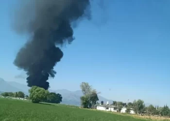 Explota bodega clandestina huachicolera en Tepatitlán, Hidalgo