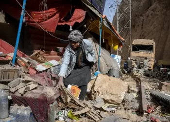 Fuerte terremoto de 6.3 grados Richter en Afganistán deja 27 muertos y mil heridos