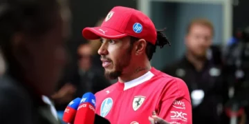 Simon Lazenby sacude Sky Sports F1 al advertir cambios en Ferrari