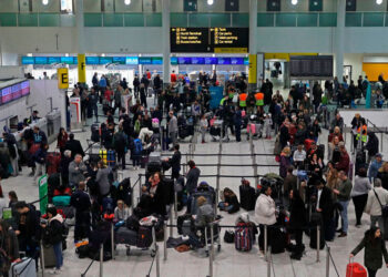 Bélgica cierra aeropuertos por alerta de drones