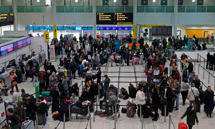 Bélgica cierra aeropuertos por alerta de drones