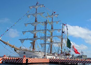 El Buque Cuauhtémoc regresa tras accidente en Nueva York