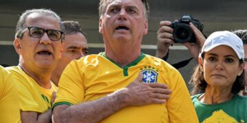 Condenan a Bolsonaro: así arranca su pena en Brasil