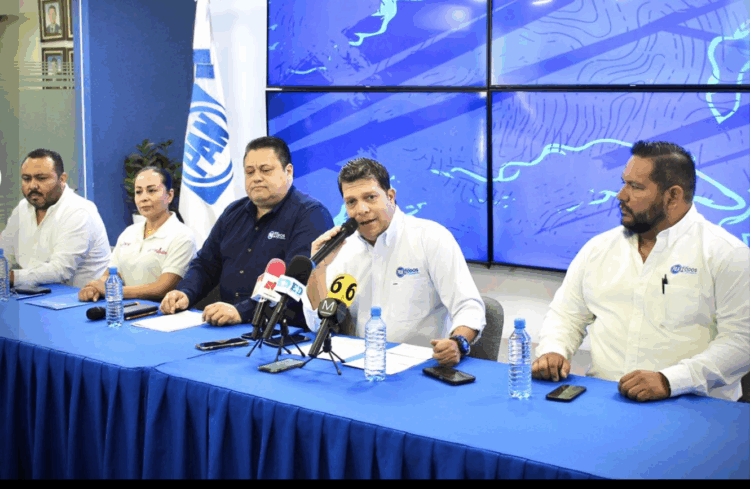 Acusa PAN agresiones en sesión del Congreso