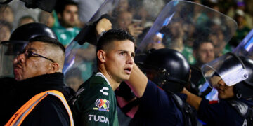 León cae ante Puebla: último partido de James